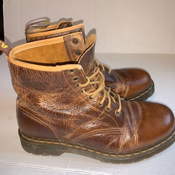 Doc Martens Airwair AW004 Brown Leather Boots Men\'s Size 5 Doc Martens AirWair Boots Men main image 4
